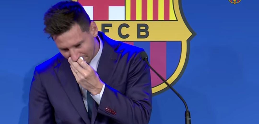 Tangis Messi Pecah saat Ucapkan Perpisahan dengan Barcelona
