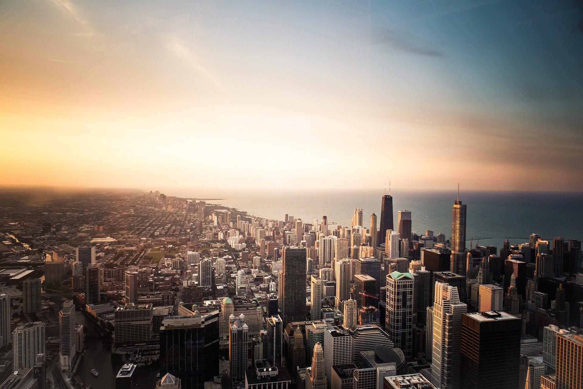 1628588381-buildings-690364-1920.jpg