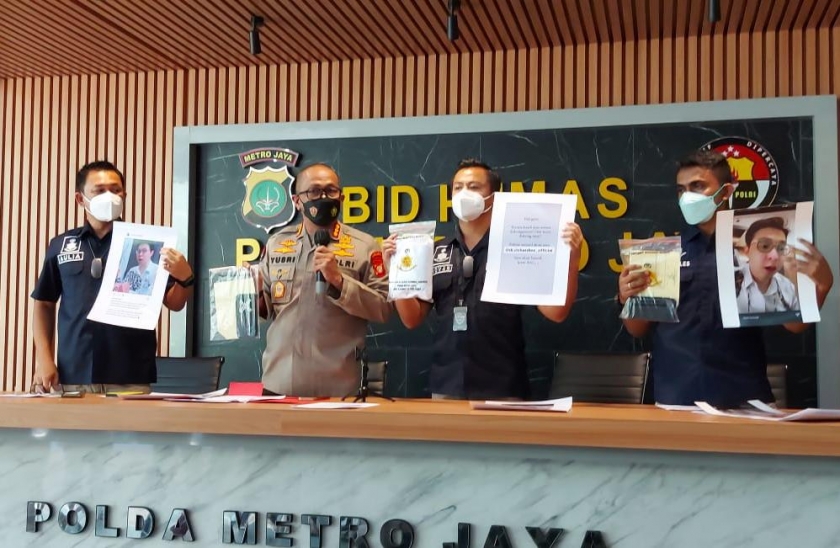 Polda Metro Jaya Bantah Tangkap dr Richard Lee Secara Paksa