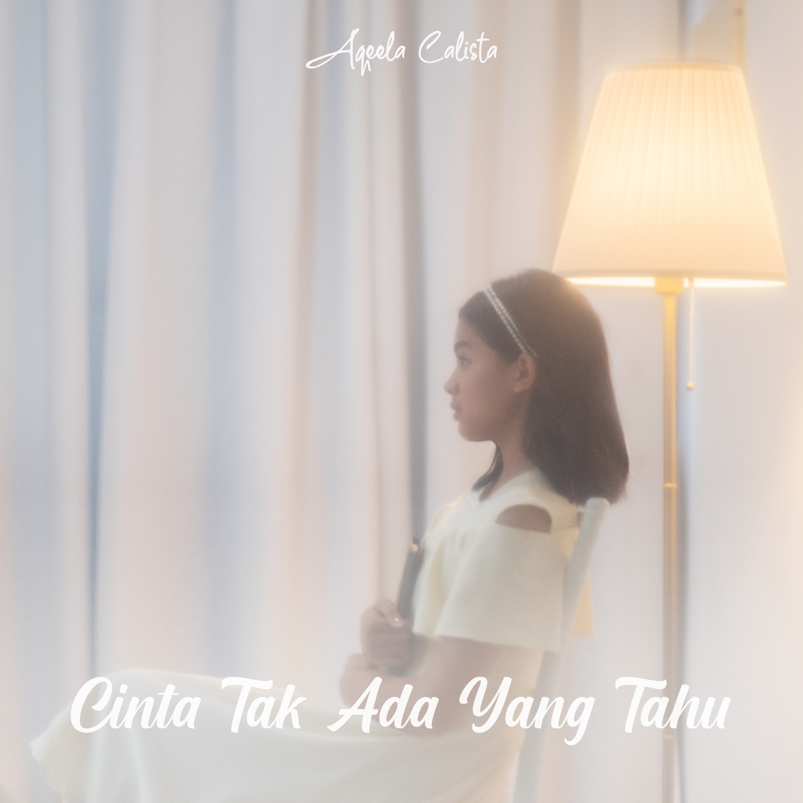 Aqeela Calista Rilis Single 'Cinta Tak Ada yang Tau', Ini Liriknya!