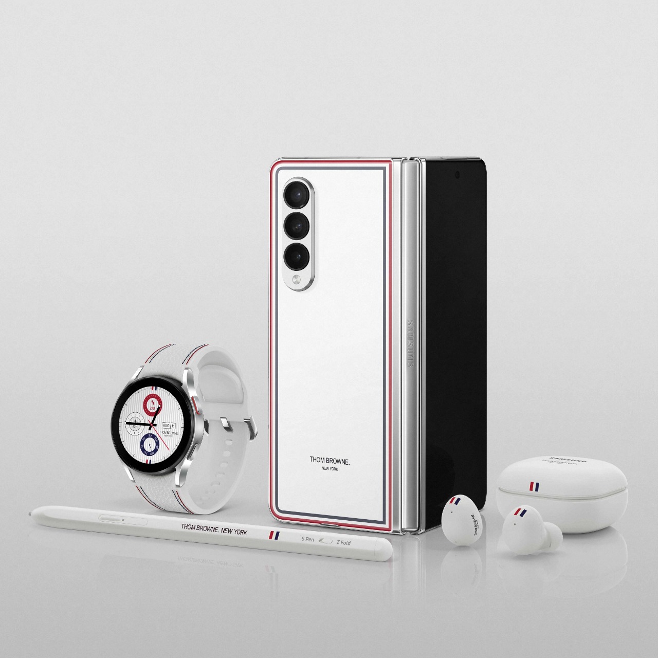 Galaxy Z Fold3 5G & Flip3 5G Edisi Thom Browne Pas Buat Kamu yang Sophisticated