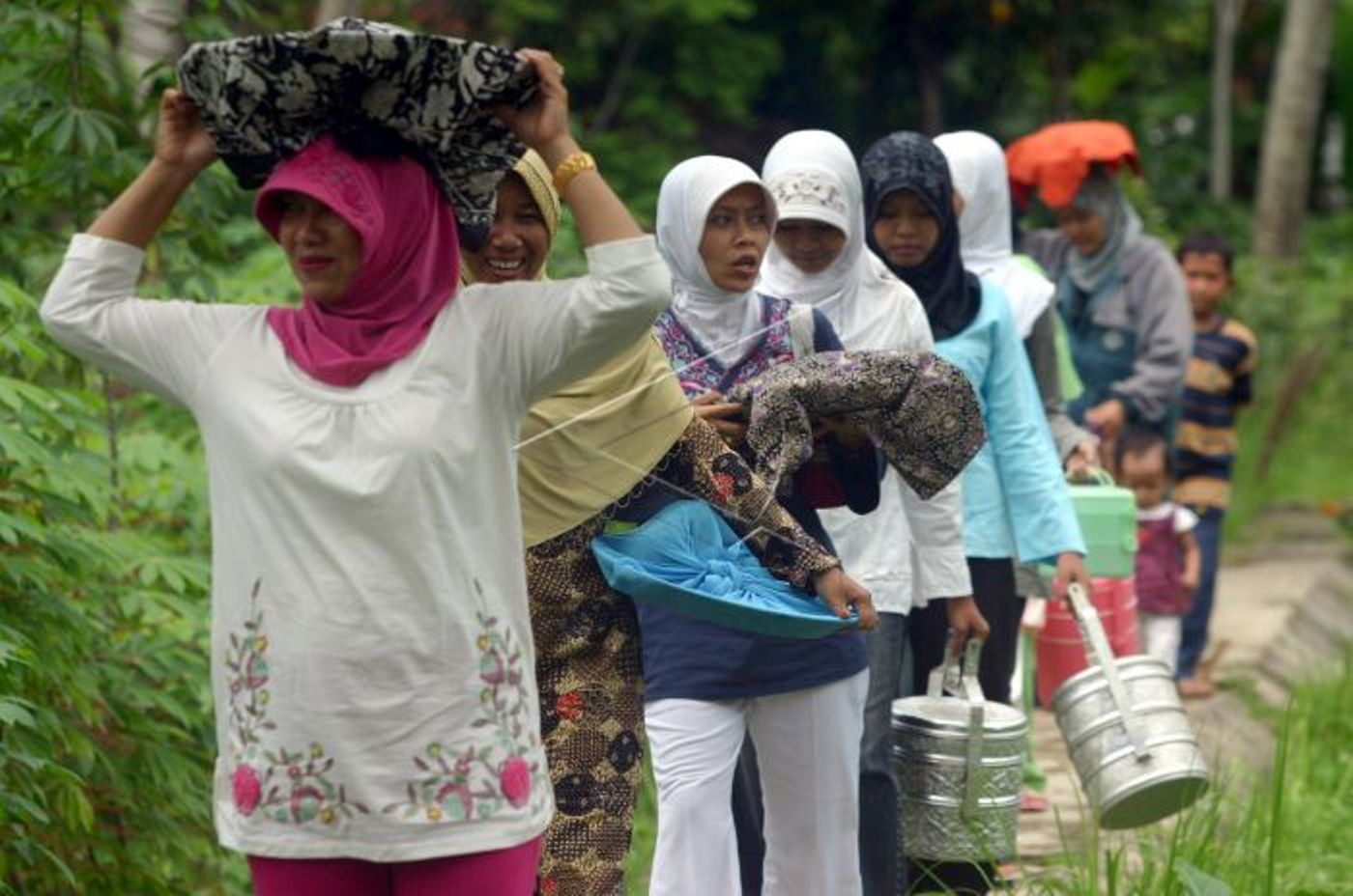 Dari Berbagi hingga Tradisi, Ini Filosofi di Balik Kirim-Mengirim Makanan
