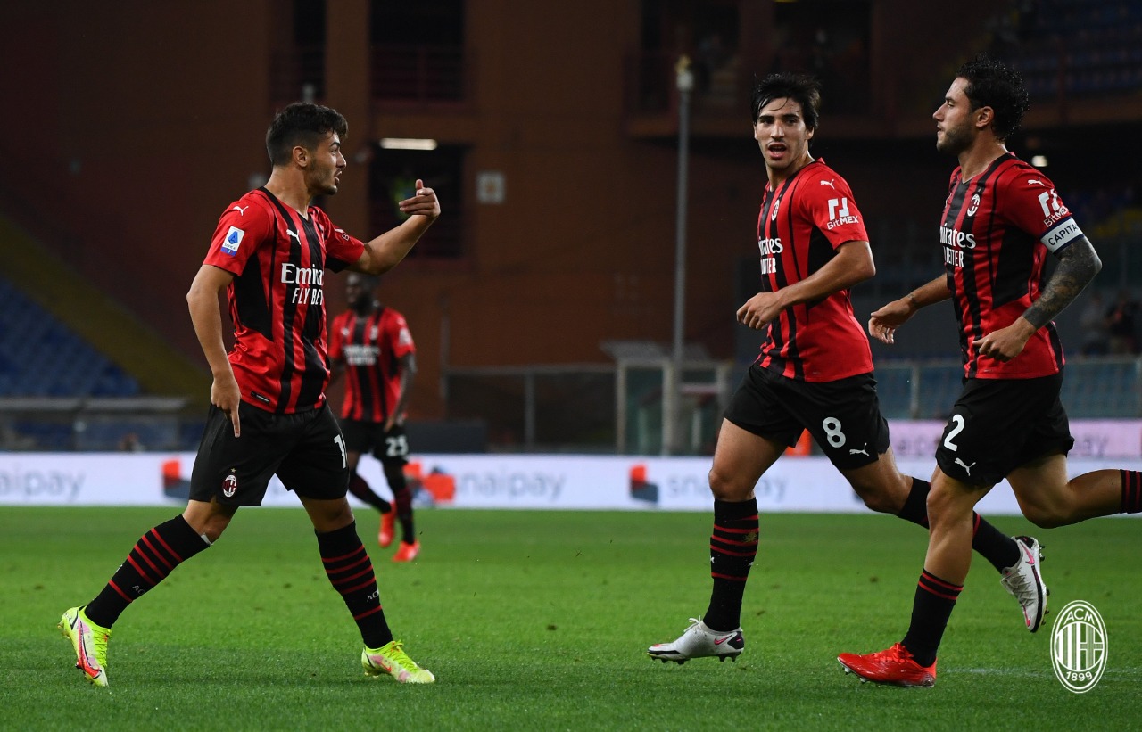 Menang 1-0, AC Milan Memang Garang di Kandang Lawan