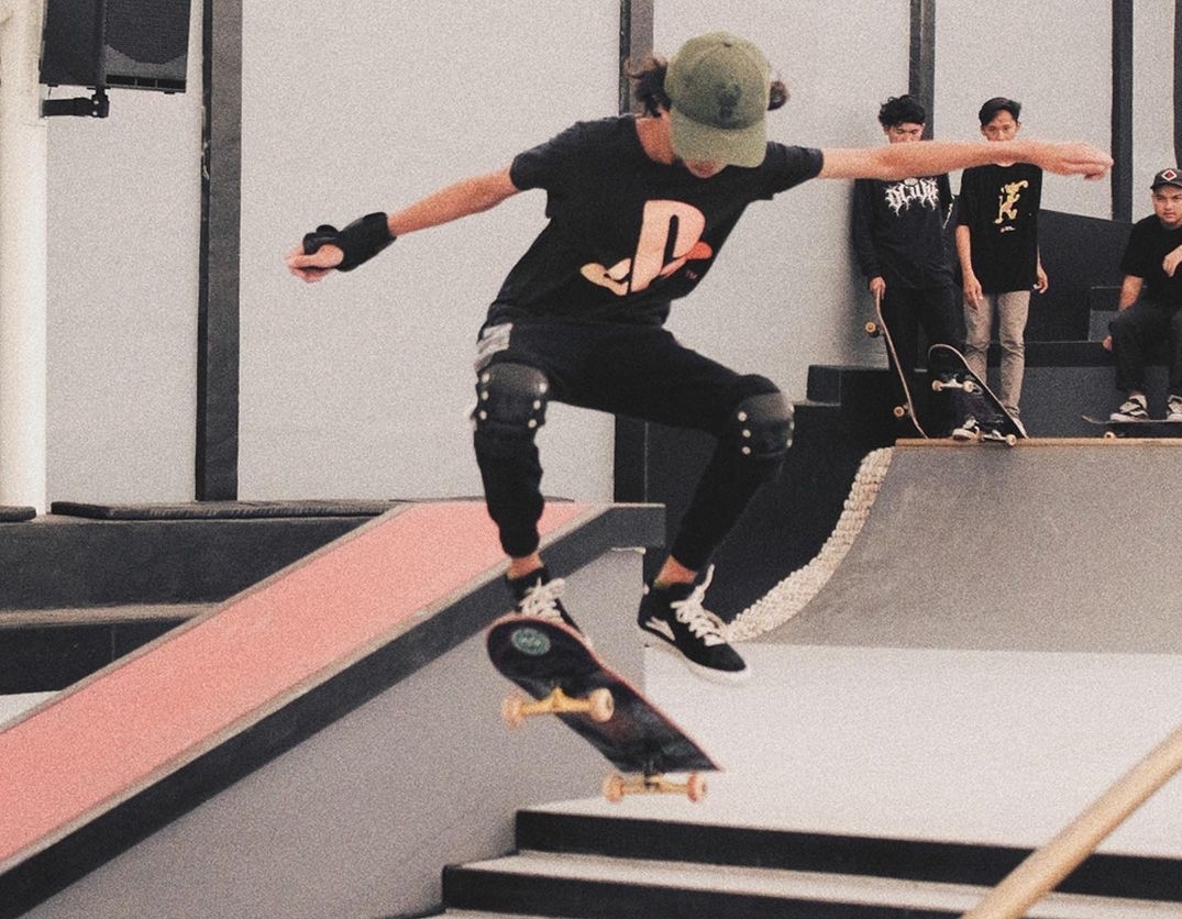 1631010930-lustrasi-skateboard.-(Instagram-@apocalypsepark)-1.jpg