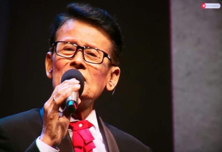 Obituari Koes Hendratmo, Presenter Legendaris 'Berpacu Dalam Melodi'