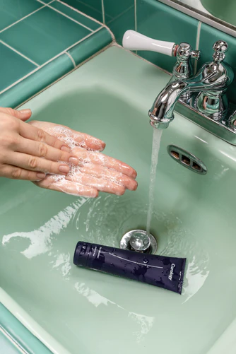 1631519342-face-wash.png