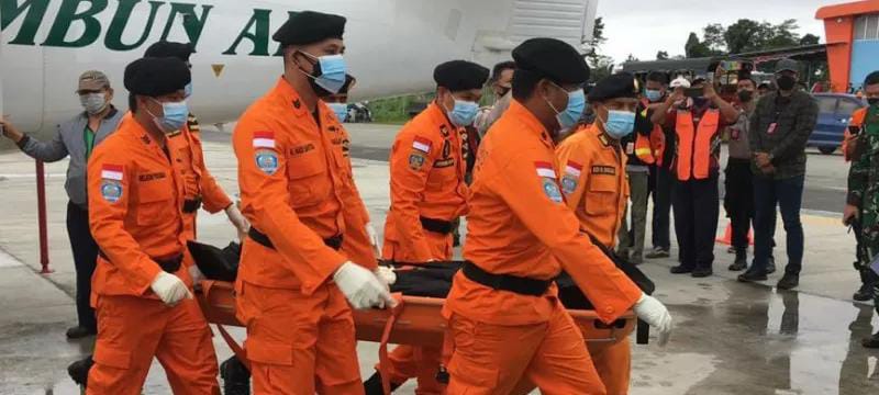 Black Box Pesawat Rimbun Air Ditemukan Tak Jauh dari Lokasi Jatuh