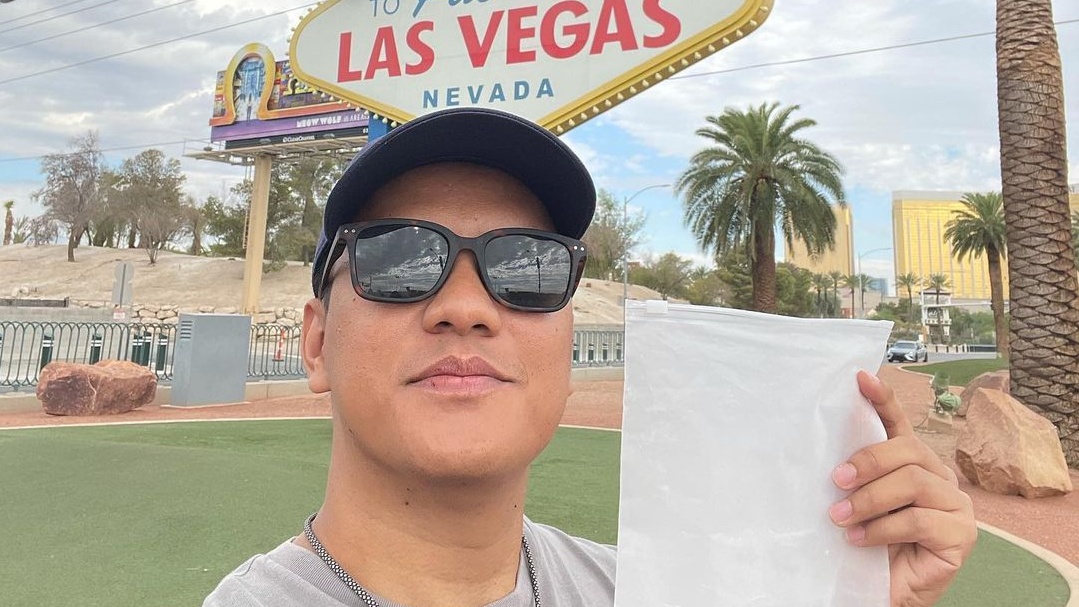 Laku Rp 210 Juta, Lelang Udara Las Vegas Arief Muhammad untuk Guru Honorer