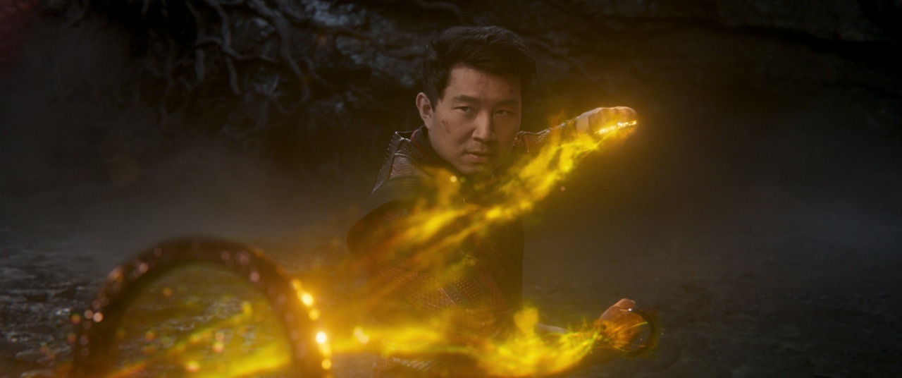 Review Shang-Chi and The Legend of The Ten Rings: Kisah Anak-Ayah Penuh Emosional