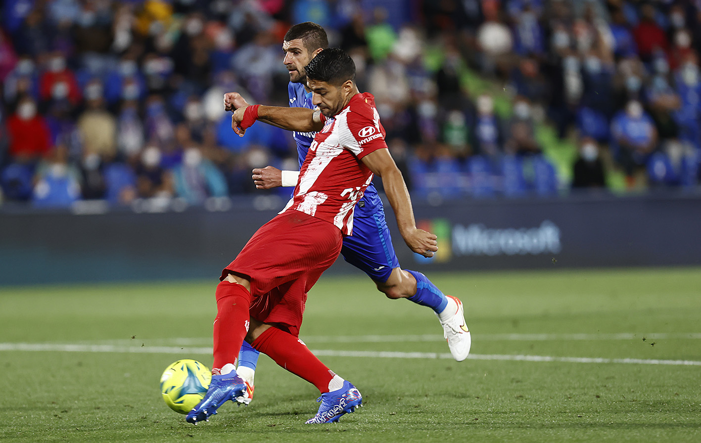 Atletico Menang: Suarez Menggila, Griezmann Masih Memble