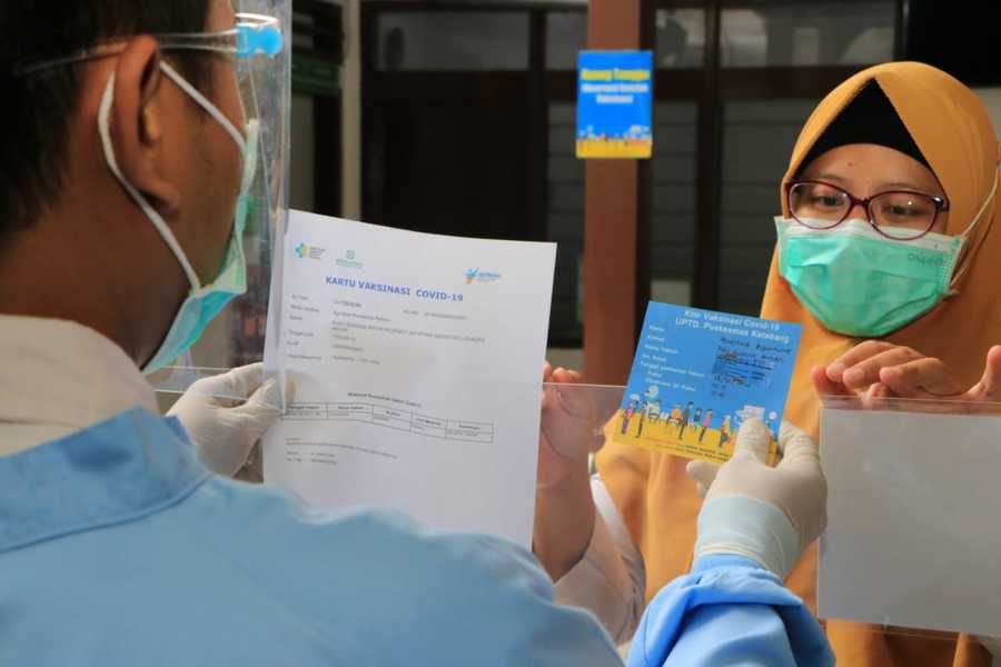 Pemkot Surabaya Gelar Vaksinasi COVID-19 Massal di 3 Lokasi Hari Ini
