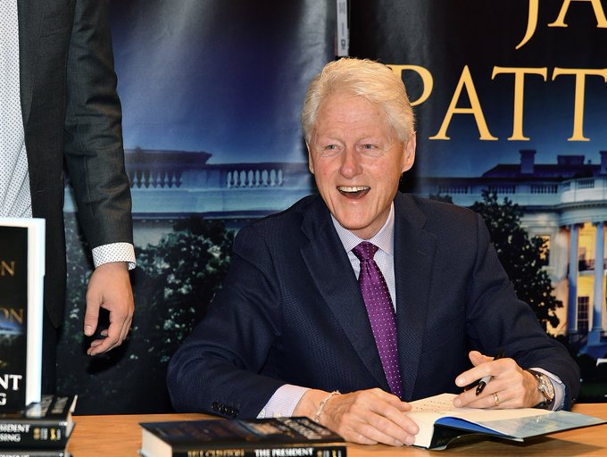 Mantan Presiden AS Bill Clinton Dirawat di RS, Sakit Apa?