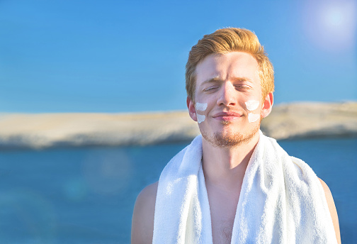 7 Kesalahan pakai Sunscreen yang Sering Tak Disadari 