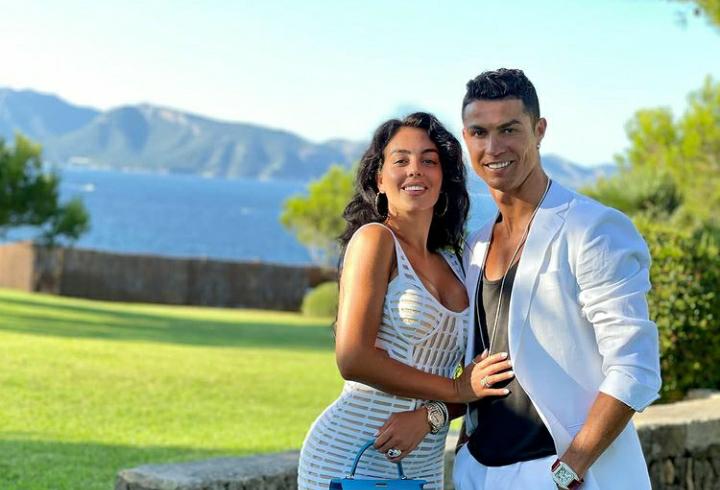 5 Mantan Pacar Cristiano Ronaldo: Kim Kardashian hingga Paris Hilton