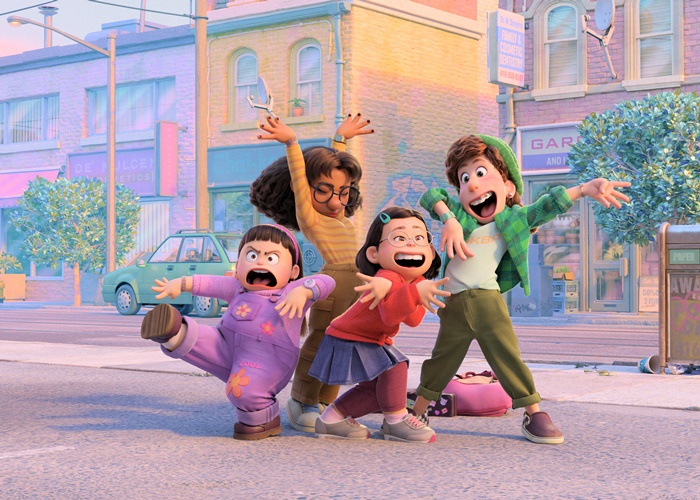 Pixar Hadirkan Boyband Pertama di Film Animasi 'Turning Red' 