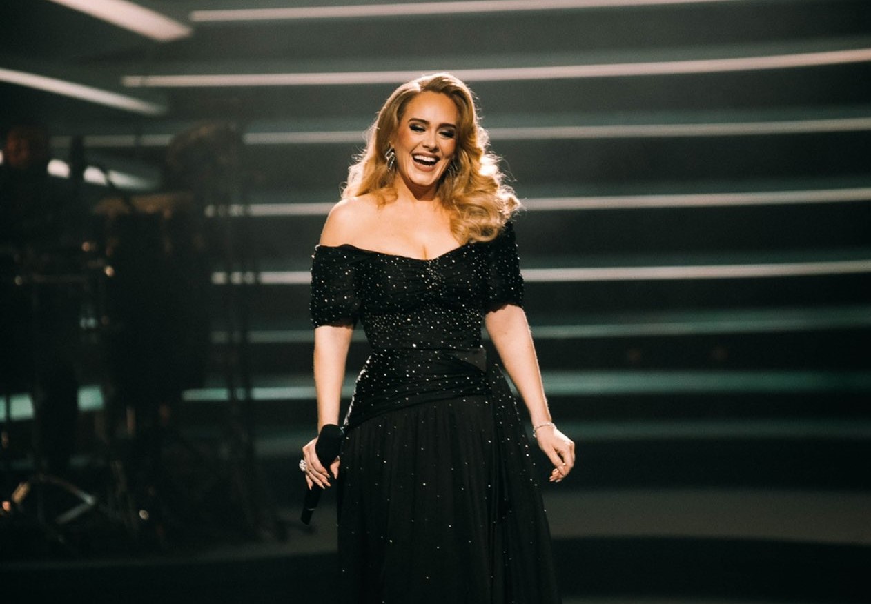 Adele Umumkan Konser 'Weekends With Adele', Digelar Januari hingga April 2022