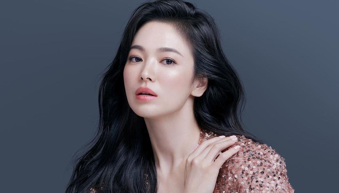 Jadi Aktris Korea dengan Bayaran Termahal, Berapa Kekayaan Song Hye Kyo?