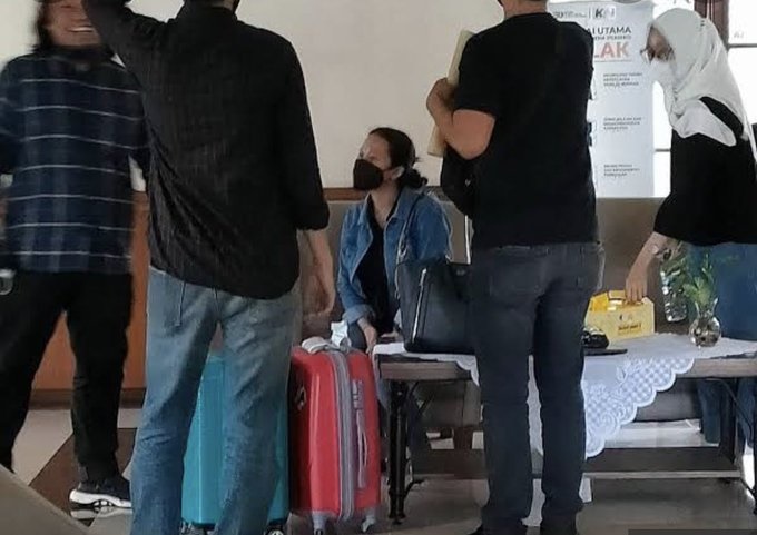 Siskaeee Ditangkap di Bandung Terkait Video Pamer Payudara di YIA 