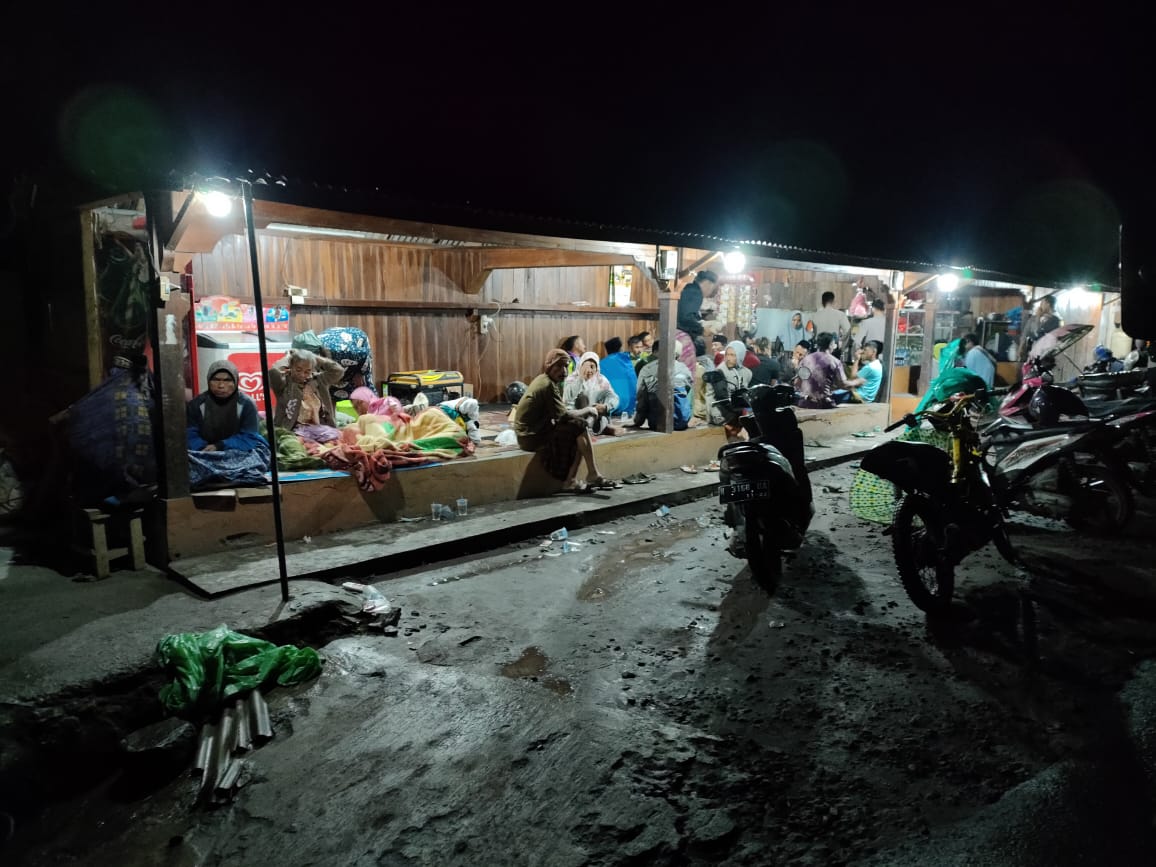  3.697 Warga Mengungsi Akibat Letusan Erupsi Gunung Semeru