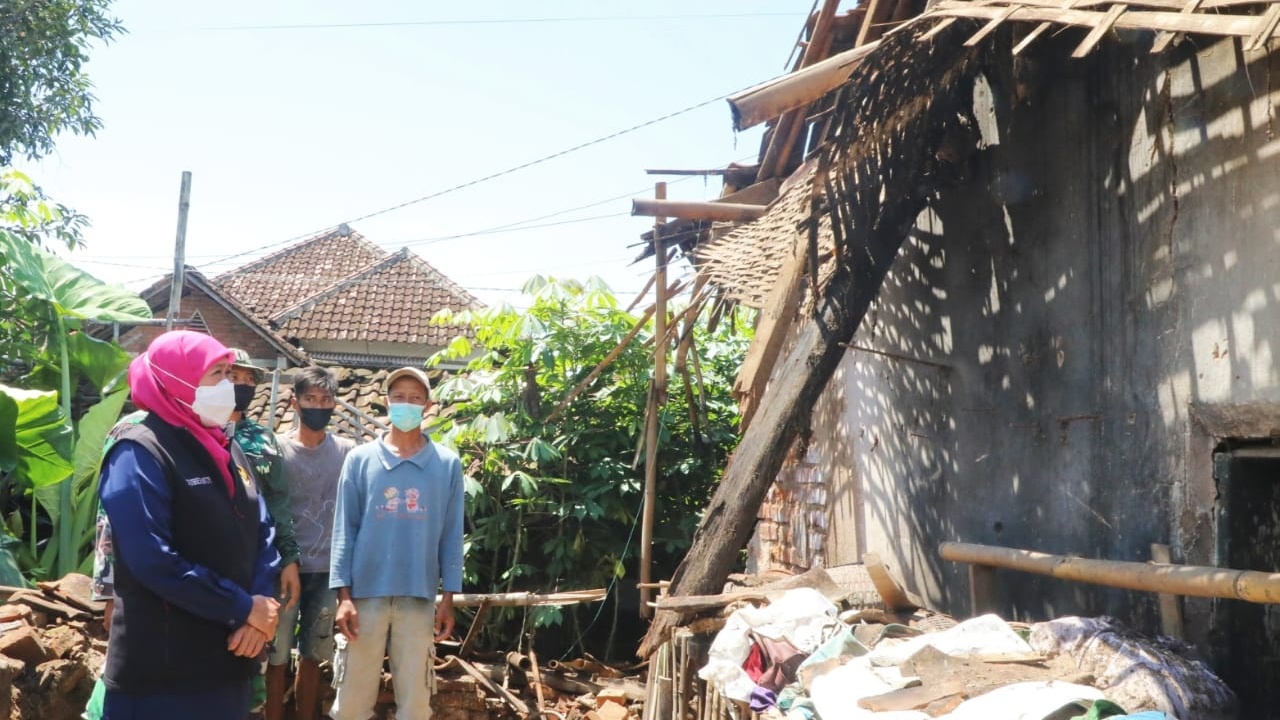 Khofifah Minta Pemda di Selatan Jatim Perkuat Mitigasi Gempa dan Tsunami