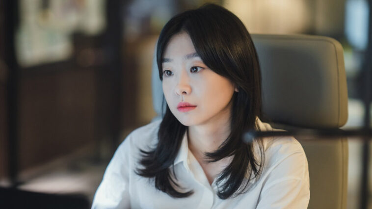 Tiru 4 Office Look Kook Yeon Su di ‘Our Beloved Summer’ Ini Yuk!