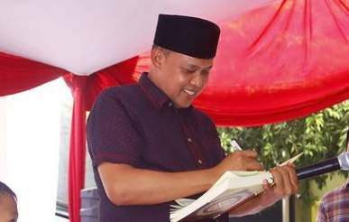 Ridwan Kamil Tunjuk Tri Adhianto Sebagai Plt Wali Kota Bekasi