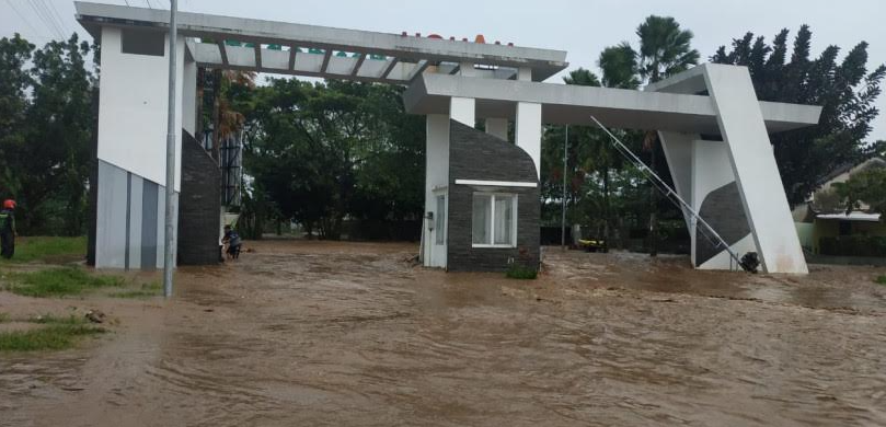 Banjir di Kabupaten Jember: Dua Orang Meninggal, Satu Hilang