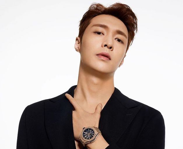 Lay EXO Jadi ‘Wajah Baru’ Brand Jam Tangan Mewah Hublot