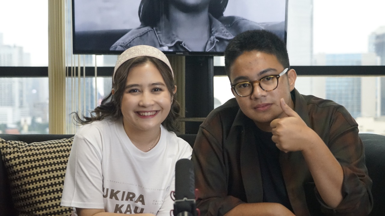 Makna Film 'Kukira Kau Rumah' Bagi Prilly Latuconsina dan Umay Shahab