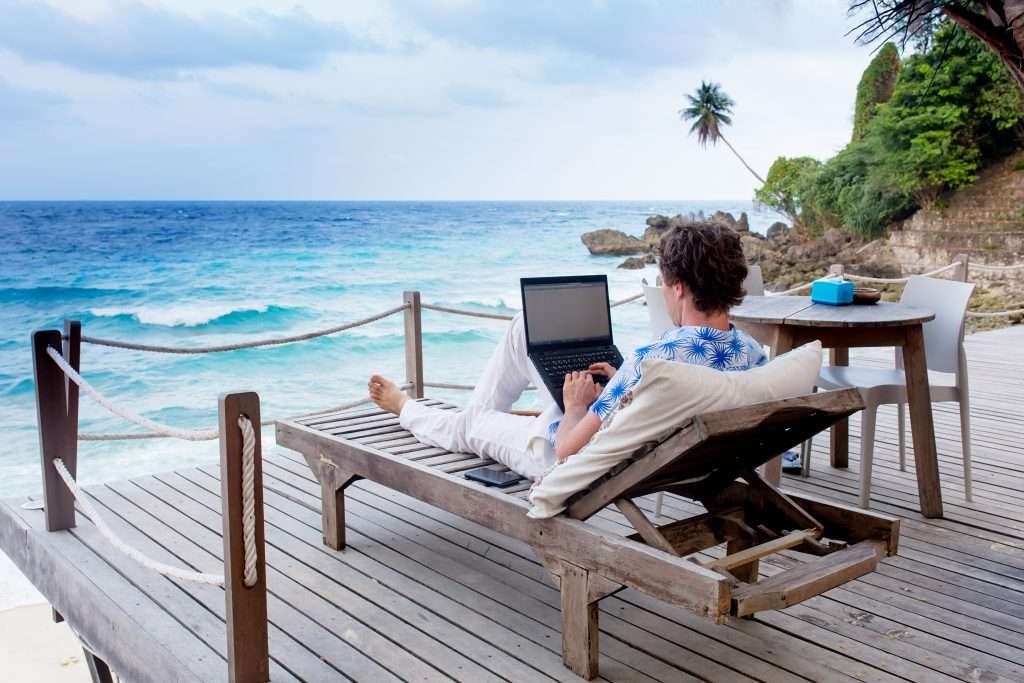Dari Skill sampai Tech Savvy, Ini Loh 4 Modal Sukses Digital Nomad