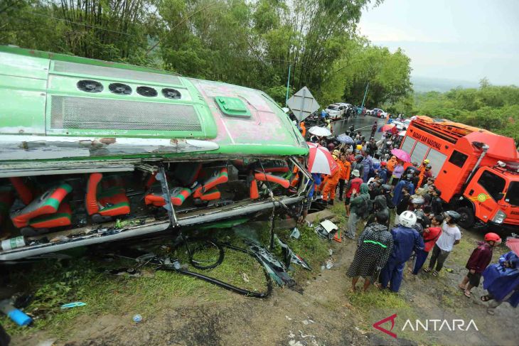 Kecelakaan Bus di Bantul: Jumlah Korban, Kronologi dan Penyebab