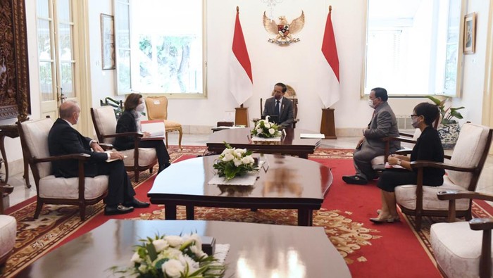 Terima Kunjungan Menhan Prancis, Jokowi Harap Pencak Silat Masuk Olimpiade 2024