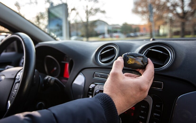 Hilangkan Bau di Mobil Hanya dengan 5 Hal Sederhana