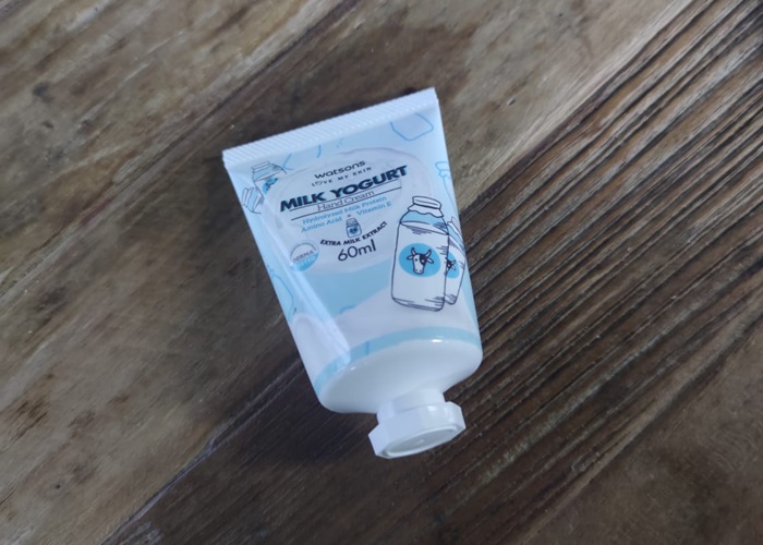 Review Watsons Milk Yogurt Hand Cream  