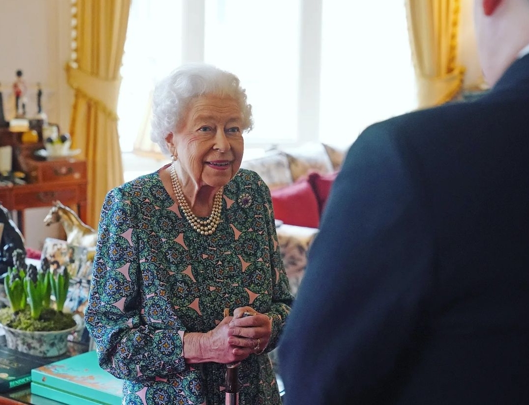 Ratu Elizabeth II Ternyata Dekat dengan Dunia Teknologi