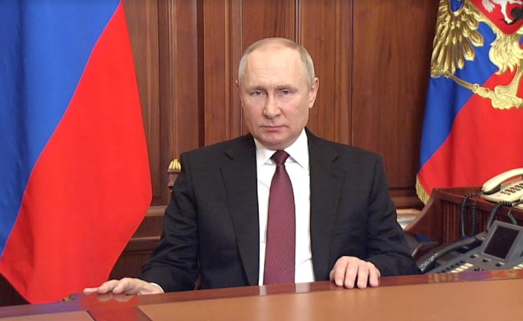 Putin Teken Dekrit Baru, Permudah Seluruh Penduduk Ukraina Jadi Warga Rusia