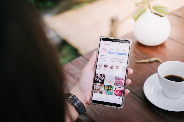 30 Ide Caption IG Aesthetic untuk Feed Kamu