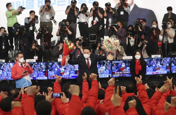 Yoo Suk Yeol Terpilih Jadi Presiden Korea Selatan