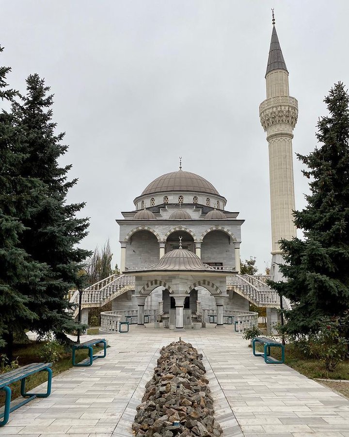 Ukraina Tuding Pasukan Rusia Tembaki Masjid di Mariupol