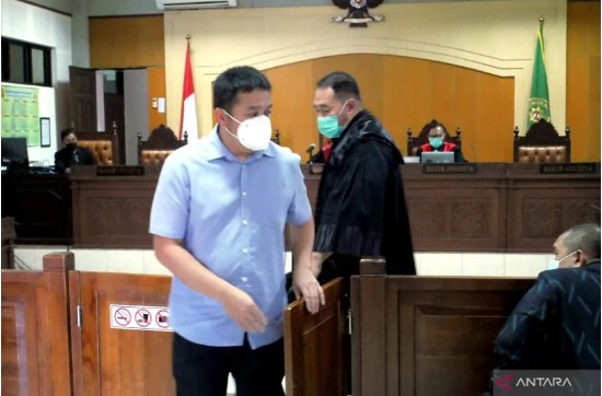 4 Fakta Terdakwa Korupsi Benih Jagung Rp 27 M yang Kini Divonis Lepas