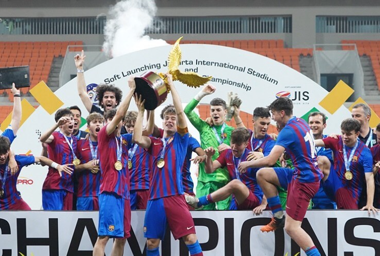 International Youth Championship 2021: Barcelona U-18 Juara!