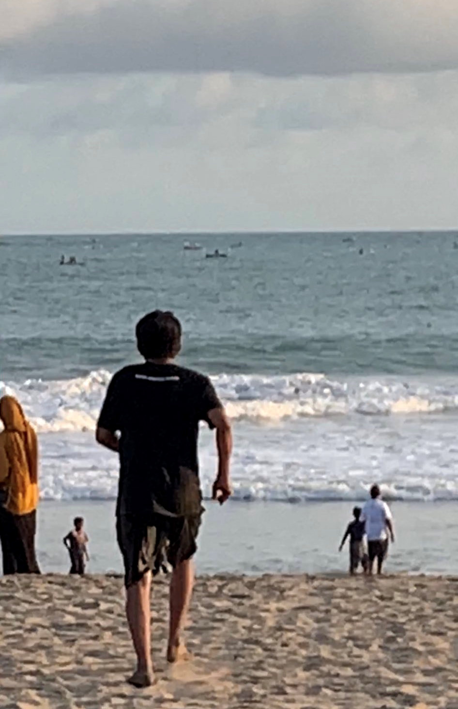 3 Wisatawan Terseret Ombak Pantai Soge Pacitan, 1 Orang Meninggal