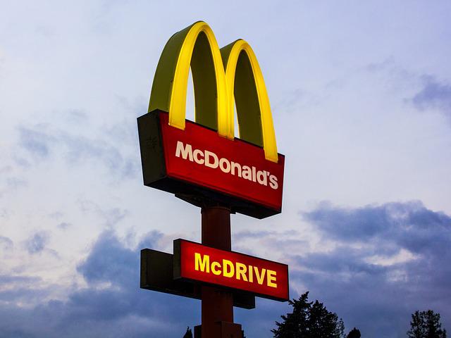 McDonald's Putuskan Keluar dari Rusia, Jual Semua Restoran