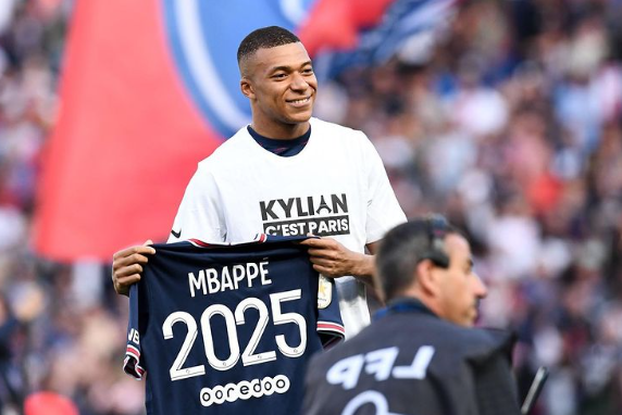 Kylian Mbappe Bertahan di PSG, La Liga Layangkan Tuntutan ke UEFA