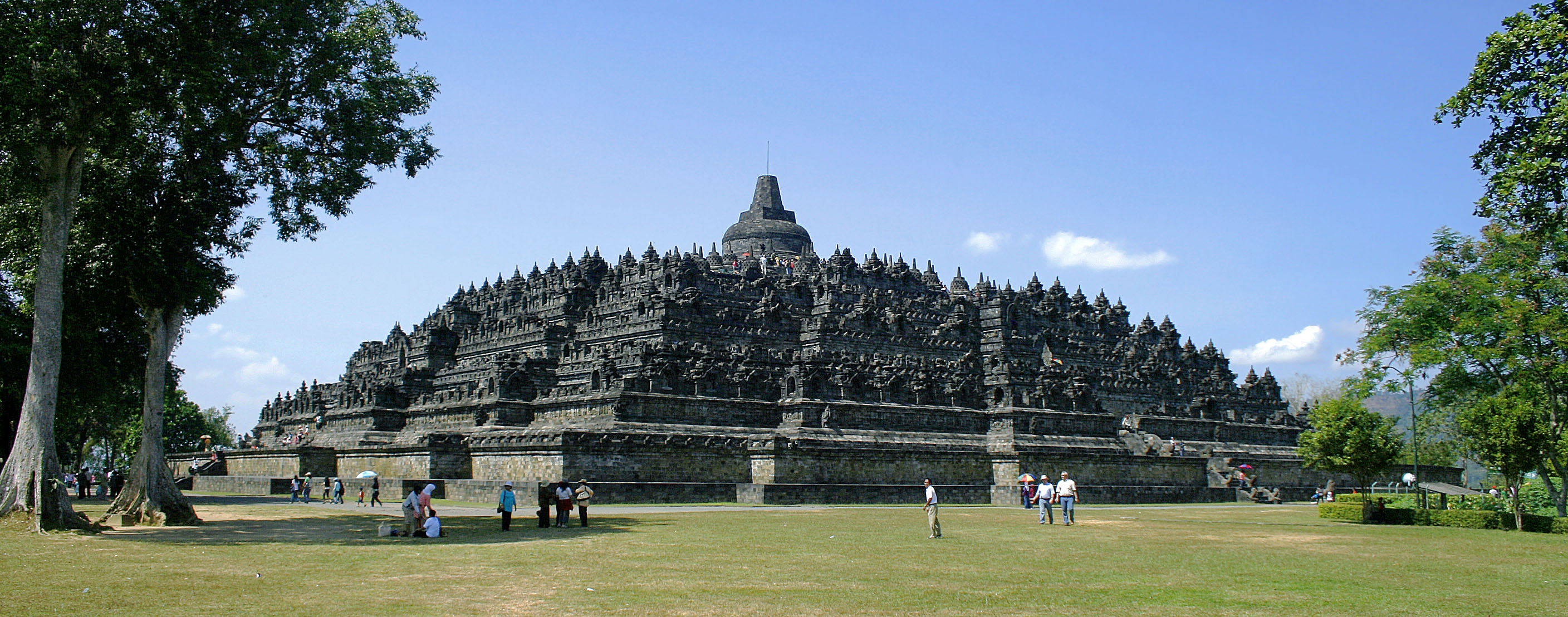 Candi Borobudur: Sejarah, Mitos, hingga Fungsinya di Masa Lalu