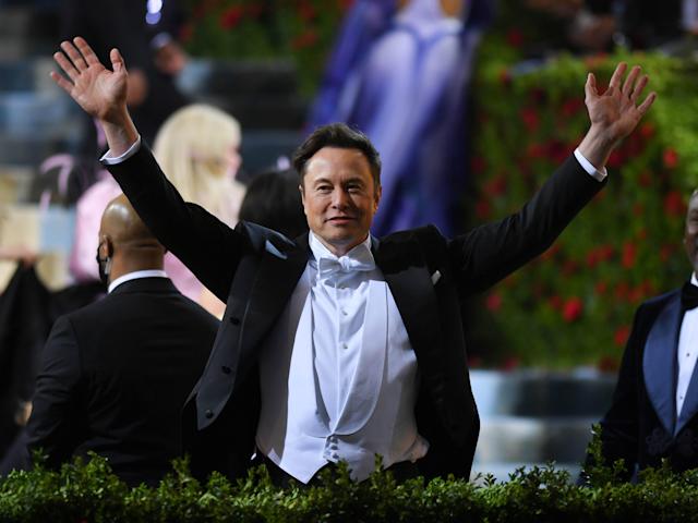 Roundup 9 Juli: Elon Musk Batal Beli Twitter hingga Nindy Ayunda Dicekal
