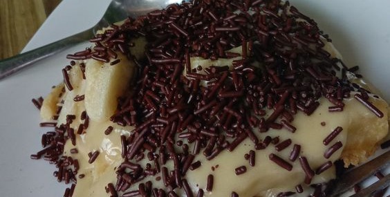 Resep Kue Pancong Lumer Full Toping, Dijamin Lumer di Mulut!