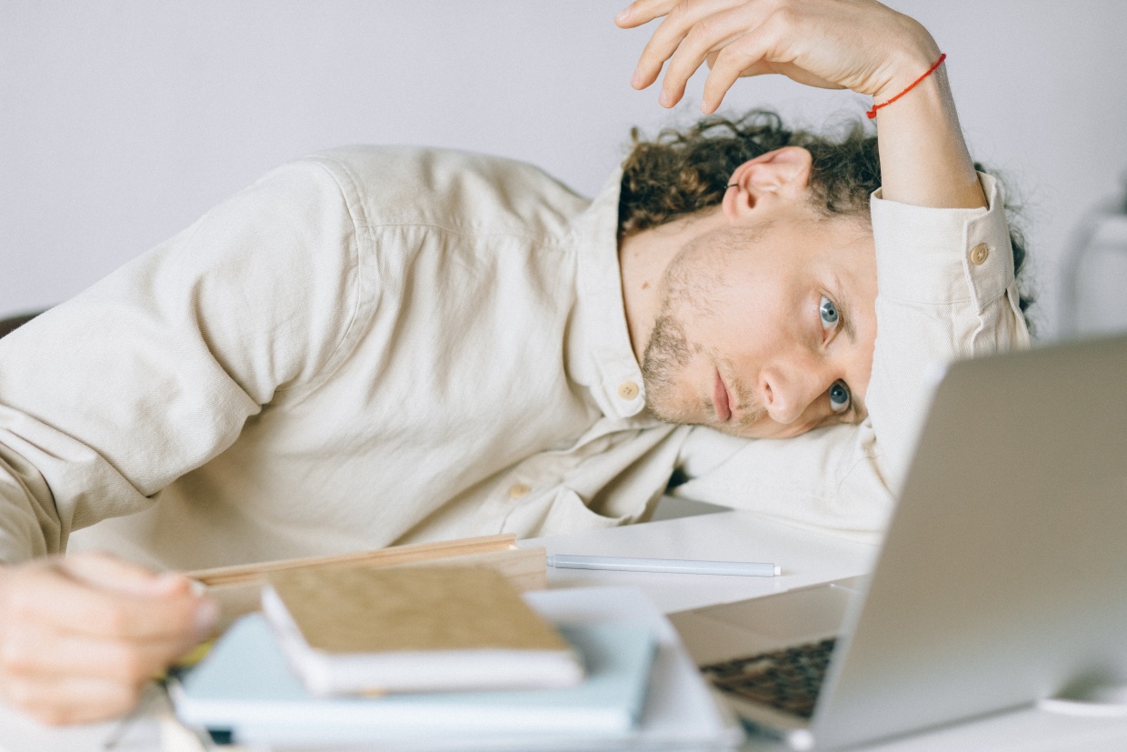 Tips Seimbangkan Full Time Job dan Pekerjaan Sampingan agar Tidak ‘Burnout’