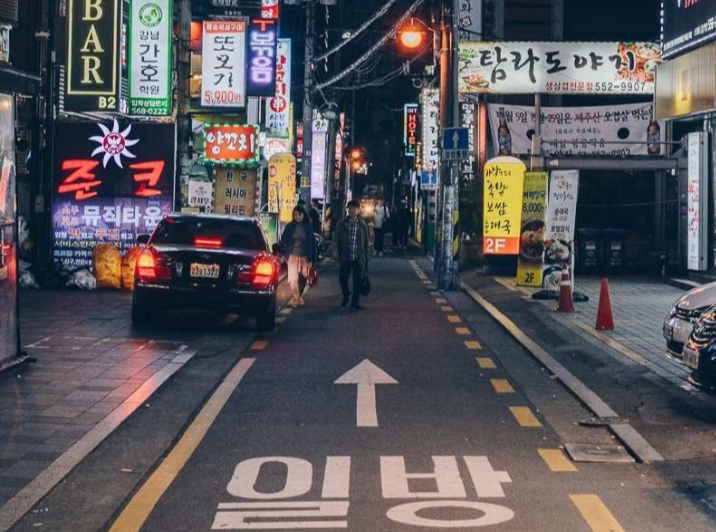 1656000658-Ilustrasi-jalanan-Seoul.jpg