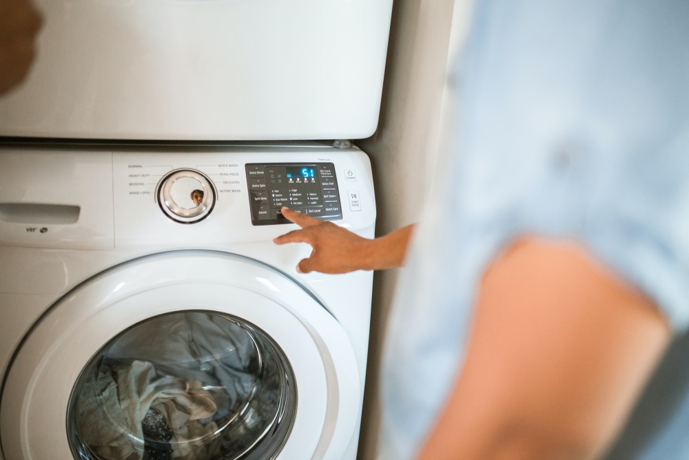 Cara Bersihkan Bulu Hewan Peliharaan dari Mesin Cuci